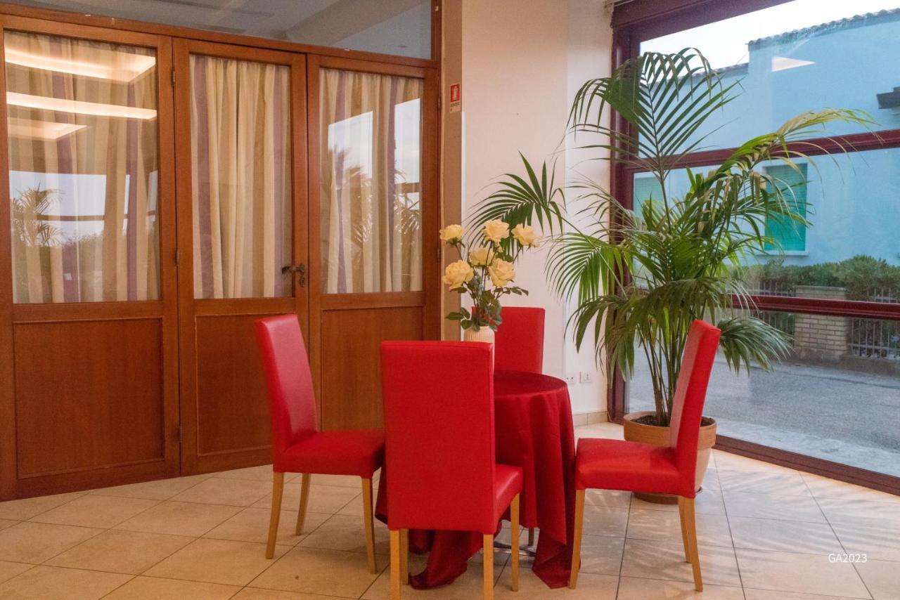 Hotel Spiaggia Villa Paola بيلاريا-إيجيا مارينا المظهر الخارجي الصورة