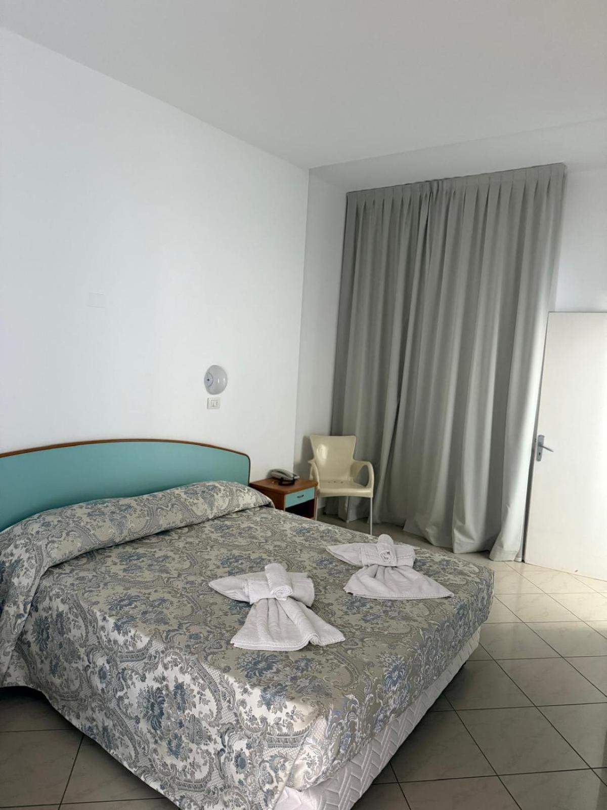 Hotel Spiaggia Villa Paola بيلاريا-إيجيا مارينا المظهر الخارجي الصورة